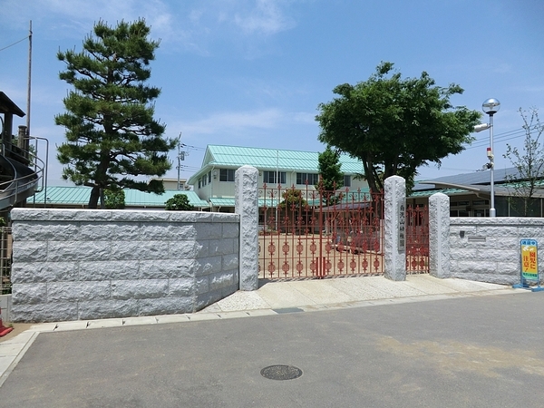 新松戸西パークハウスＢ棟(南流山幼稚園)