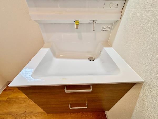 流山市三輪野山１丁目の中古一戸建て