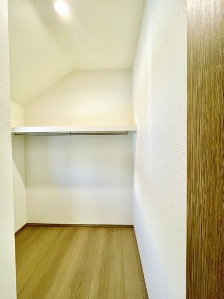 松戸市小金原7丁目　B号棟　新築戸建