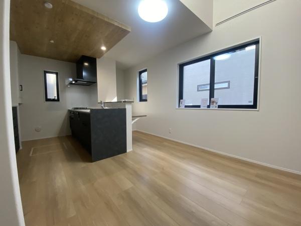 鎌ケ谷市鎌ケ谷7丁目　2号棟　新築戸建
