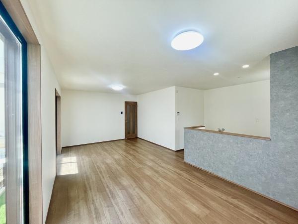 松戸市南花島3丁目　A号棟　新築戸建