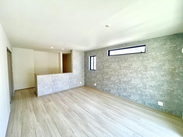 松戸市南花島3丁目　B号棟　新築戸建