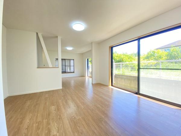 松戸市根木内　中古戸建