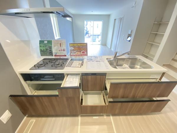 松戸市小金原2丁目25-1期　新築戸建