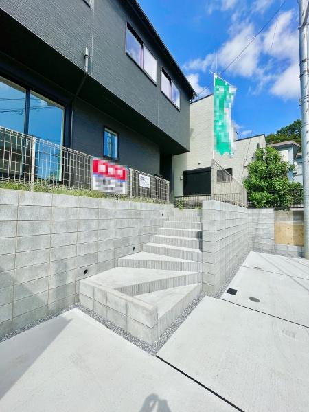 流山市松ケ丘5丁目　2号棟　新築戸建