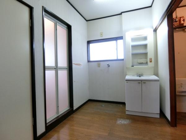 松戸市常盤平西窪町の中古一戸建