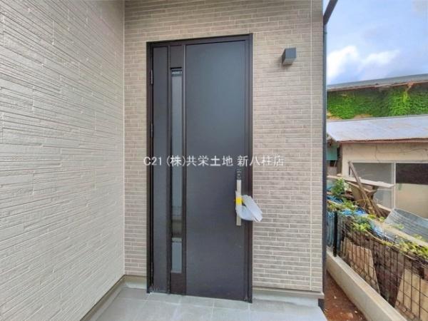松戸市小金原8丁目　B号棟　新築戸建