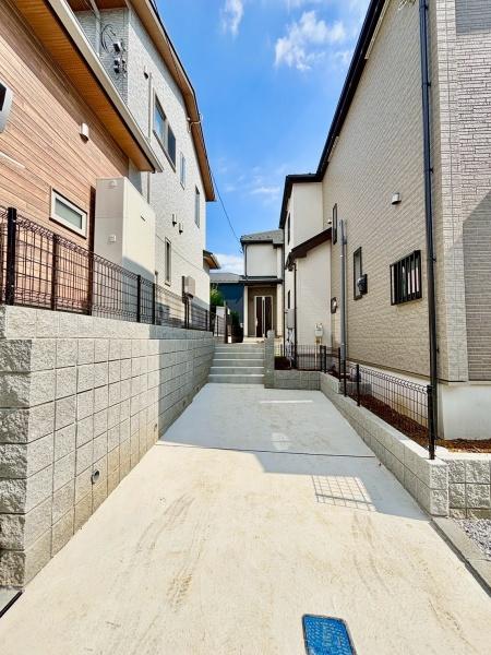 松戸市小金原8丁目25番　C号棟　新築戸建