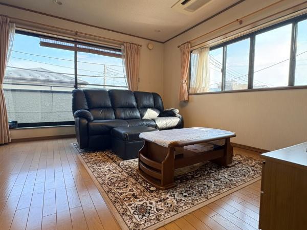 松戸市大金平５丁目の中古一戸建て