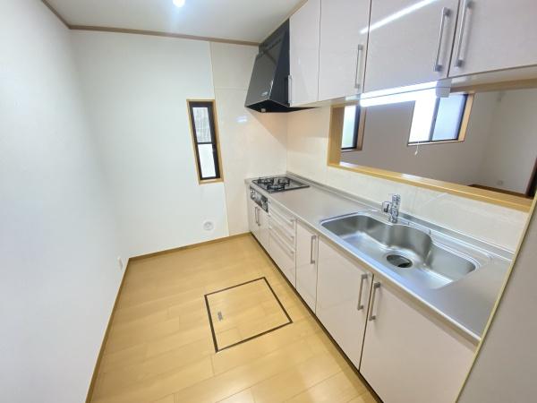 松戸市八ケ崎緑町の中古一戸建て