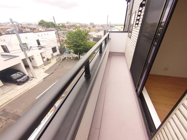 横浜市金沢区富岡西２丁目の新築一戸建