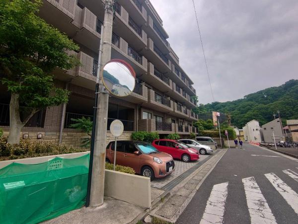 ジュネス葉山クレスト