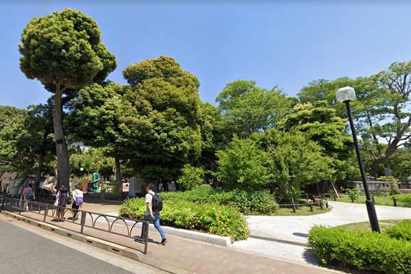 オープンレジデンス世田谷梅丘(世田谷区立若林公園)