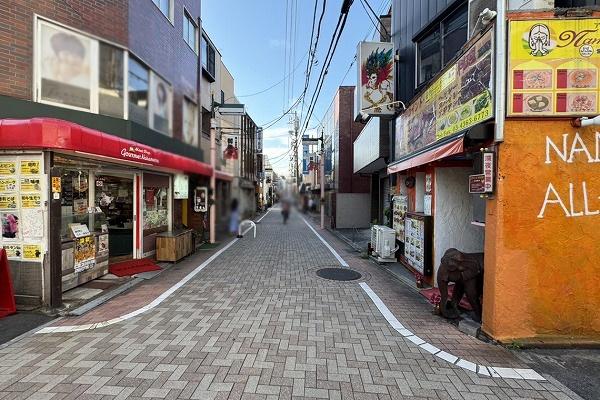 オープンレジデンス幡ヶ谷(六郷坂通り商店街)