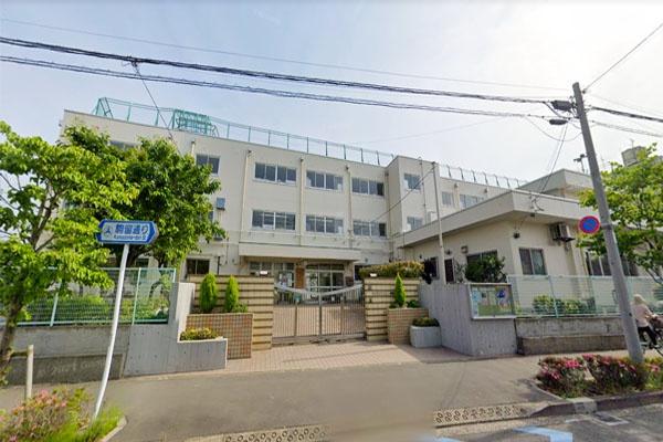 セザール世田谷弦巻(世田谷区立弦巻小学校)
