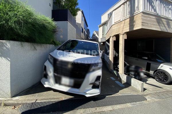 世田谷区下馬５丁目の中古一戸建て