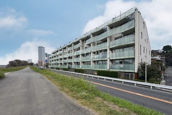 ロイヤルシーズン二子玉川