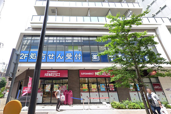 第１８宮庭マンション(成城石井池尻大橋店)