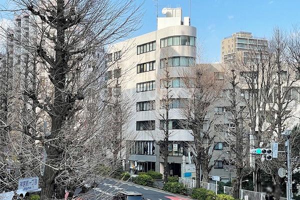 パークノヴァ神宮前