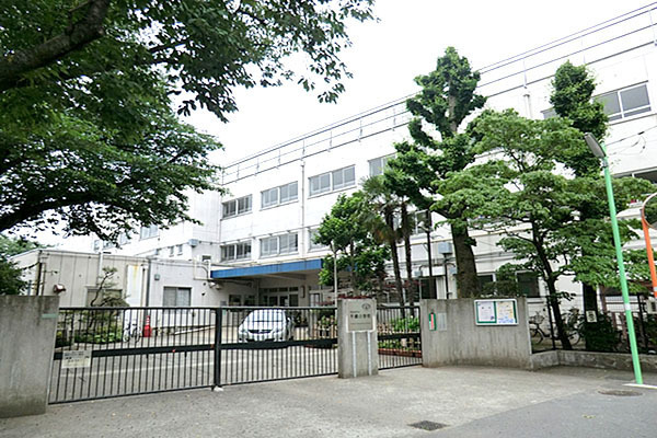 トワイズ成城(世田谷区立千歳小学校)