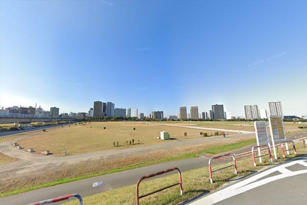 パークハイツ多摩川(多摩川緑地野球場)