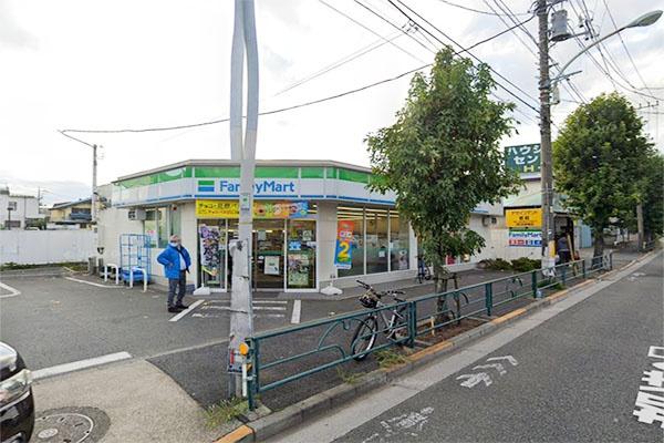 シティハウス成城センターコート(ファミリーマート世田谷喜多見店)