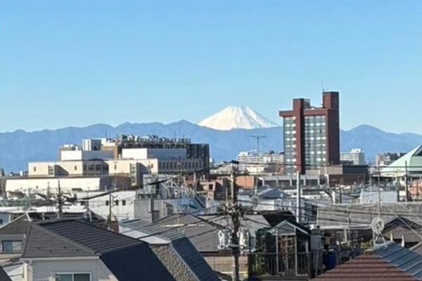 ファインスクェア明大前