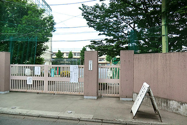 世田谷区経堂3丁目の土地(世田谷区立経堂小学校)