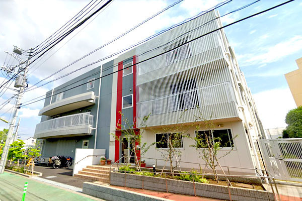 世田谷区等々力1丁目の中古一戸建て(世田谷仁慈保幼園)