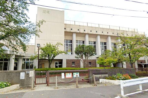 世田谷区等々力1丁目の中古一戸建て(世田谷区立玉堤小学校)