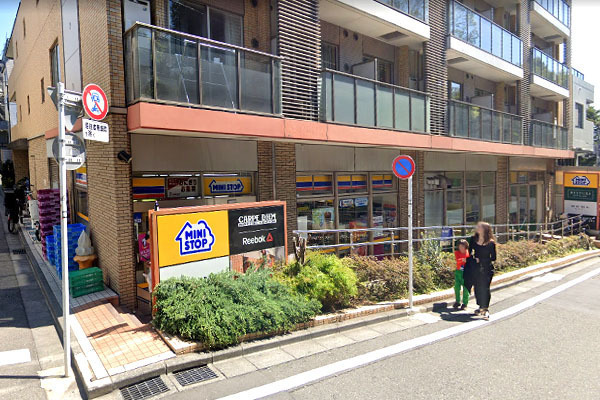 ロワジール麻布(ミニストップ南青山4丁目店)