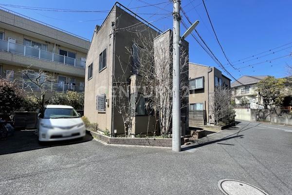 世田谷区弦巻２丁目の中古一戸建て