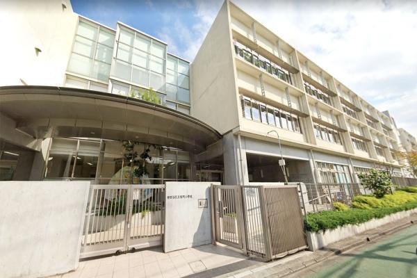 ライフコア世田谷(世田谷区立桜町小学校)