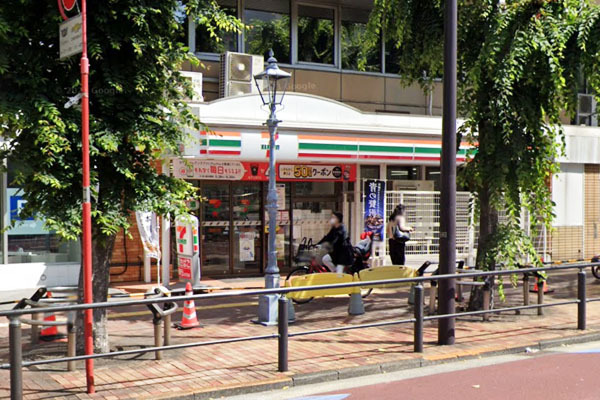 グランドメゾン田町(セブンイレブン港区芝浦1丁目店)