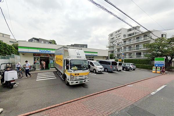 ライオンズマンション馬込(ファミリーマート大田南馬込五丁目店)