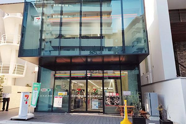 ドミール五番町１号棟(セブンイレブン市ヶ谷駅西店)