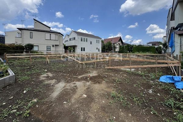 世田谷区砧七丁目新築分譲住宅／２号棟