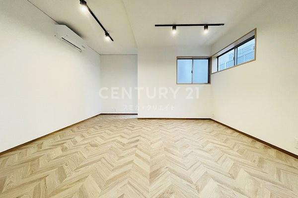 世田谷区下馬４丁目の中古一戸建て