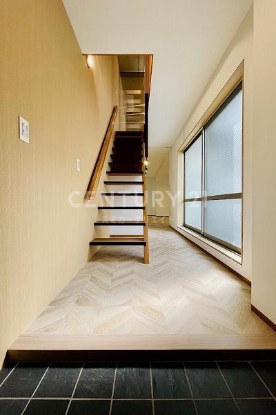 世田谷区下馬４丁目の中古一戸建て