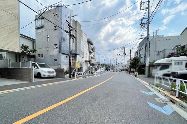 世田谷区下馬４丁目の中古一戸建て