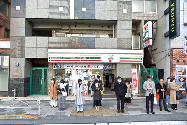 高輪マンション(セブンイレブン品川駅前店)