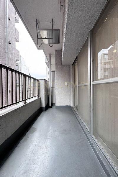 モナーク三軒茶屋