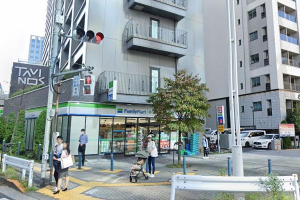 パークホームズ浜松町(ファミリーマート南山堂竹芝駅前店)