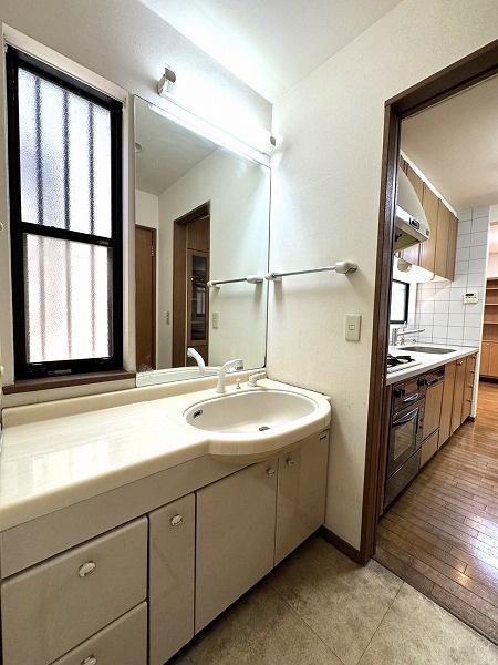 目黒区目黒４丁目の中古一戸建て