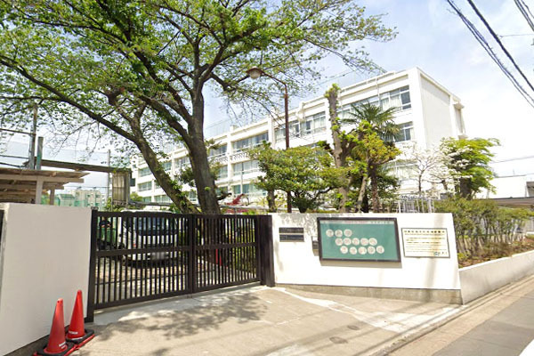 目黒区目黒本町2丁目の中古一戸建て(目黒区立月光原小学校)