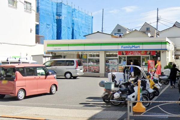 コープ中延(ファミリーマート中延第二京浜店)