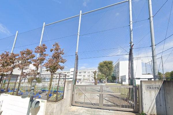 ガーデンコート成城(世田谷区立千歳小学校)