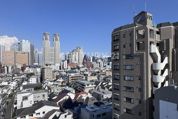 パレソレイユ西新宿