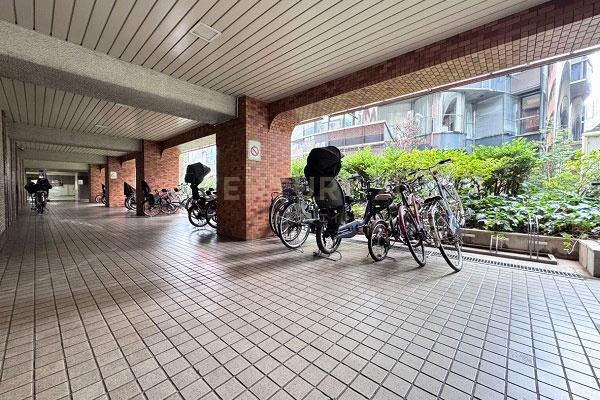 ライオンズマンション初台