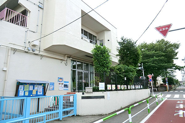 上野毛スカイハイツ(世田谷区立中町幼稚園)